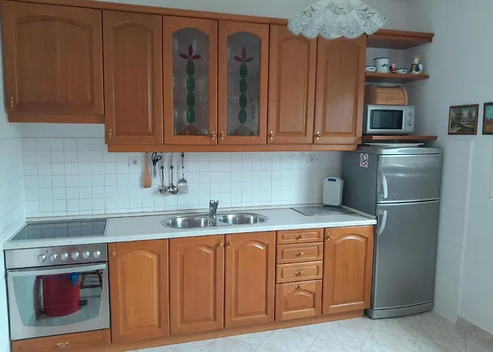 Apartment Tranquil Retreat Near Drazica