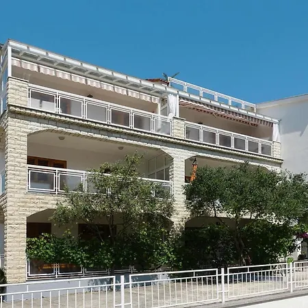 Tranquil Retreat Near Drazica * Biograd Na Moru