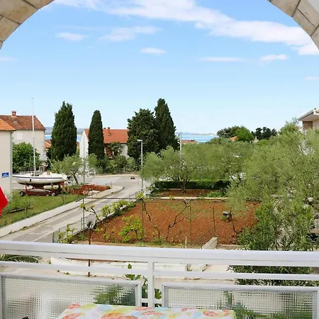 Tranquil Retreat Near Drazica ビオグラード・ナ・モル