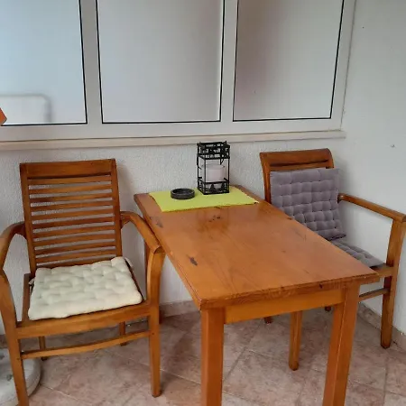 Tranquil Retreat Near Drazica *