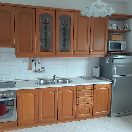 Apartment Tranquil Retreat Near Drazica Beach